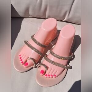Guess Women’s Sparkly Light Pink Vegan Strappy Toe Loop Slide Flat Sandals Sz 8